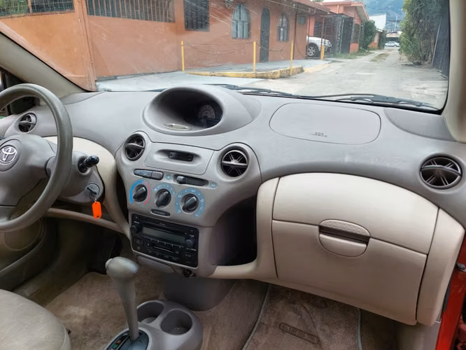 Toyota echo