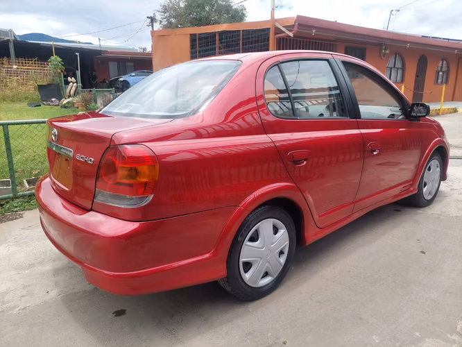 Toyota echo