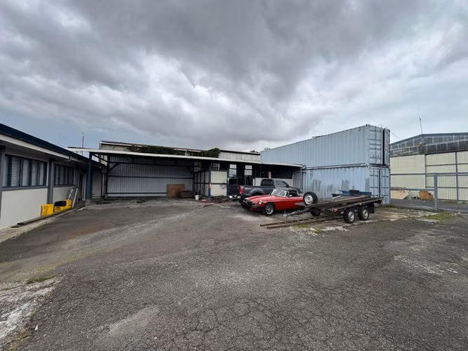 Alquiler de oficinas y bodega en La Uruca | 600 m² | Uso industrial | Seguridad incluida - Imagen 5