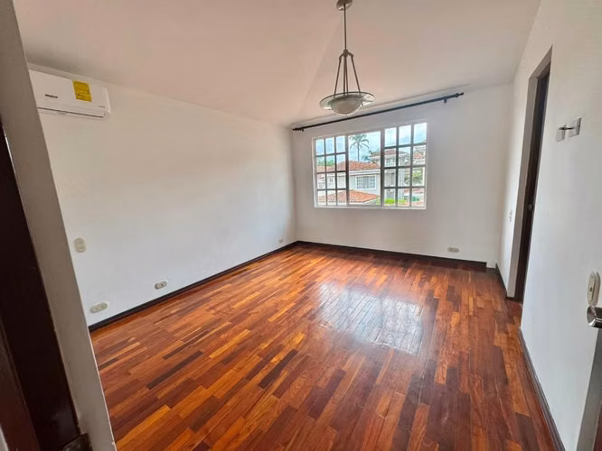 Escazú Hermosa Casa en Condominio en Alquiler $1800 - Imagen 6