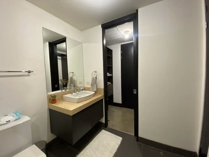 VENTA Y ALQUILER DE APARTAMENTO EN AVENIDA ESCAZÚ - Imagen 7