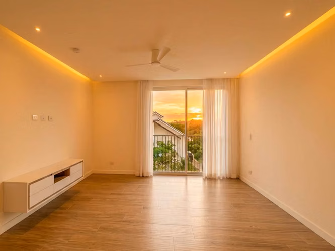 ALQUILER DE APARTAMENTO EN VEREDA DEL RIO - Imagen 7