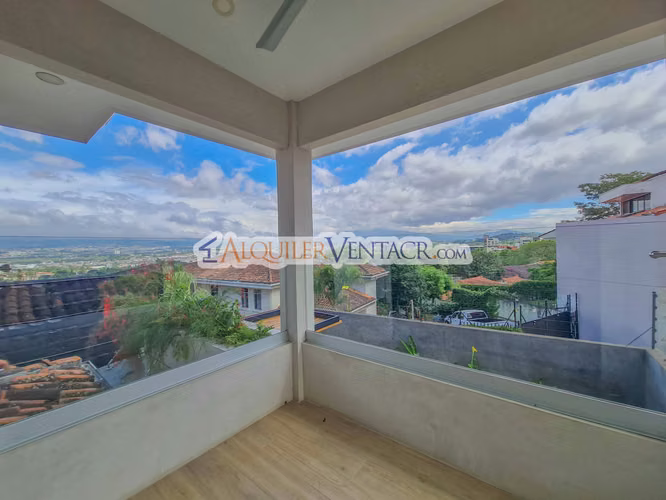 LUJOSA CASA DE 406 M2 CON PISCINA PROPIA EN JABONCILLOS ESCAZU - Imagen 14