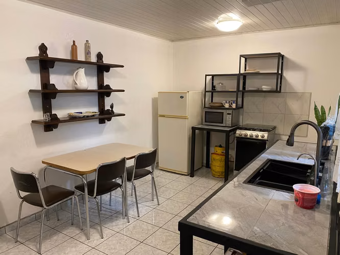 Un piso amueblado, seguro ytranquilo. Cerca de Ucimed - Imagen 1