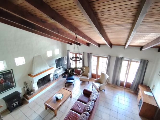 Casa Independiente Escazu- Patio- 3 Habitaciones - Imagen 3