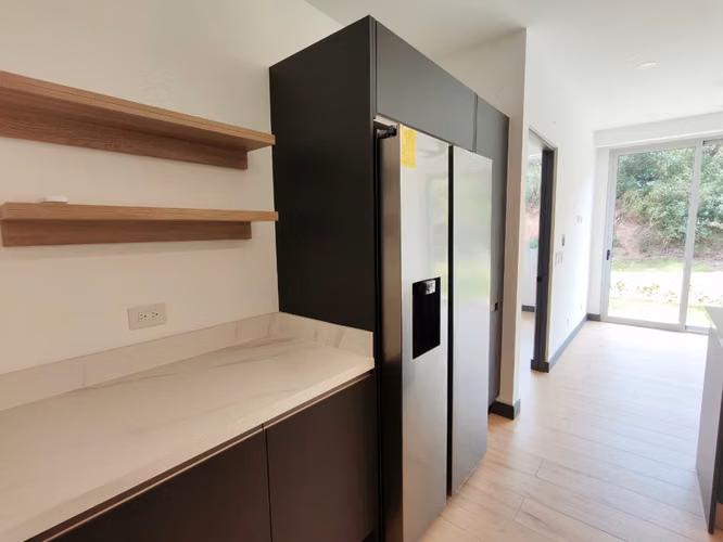 Se alquila apartamento de 1 habitación en Rio Oro de Santa Ana. - Imagen 2