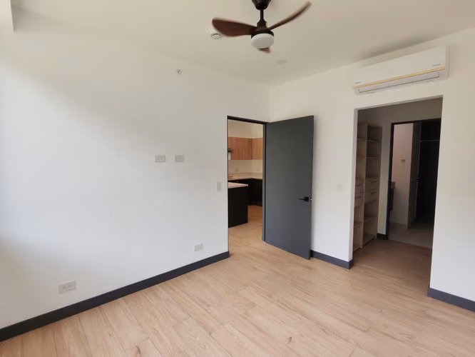 Se alquila apartamento de 1 habitación en Rio Oro de Santa Ana. - Imagen 13