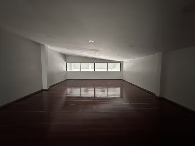 Local Comercial en Paseo Colón - Imagen 12