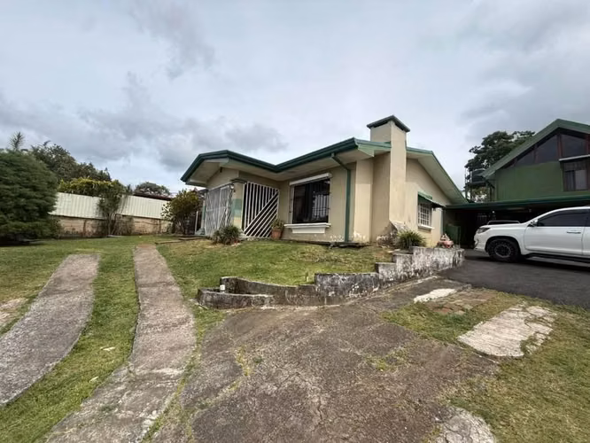 Casa en zetillal de Santa Bárbara de Heredia