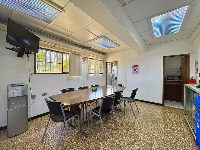 VENDO EDIFICIO DE 3 PISOS EN GOICOECHEA. - Imagen 17