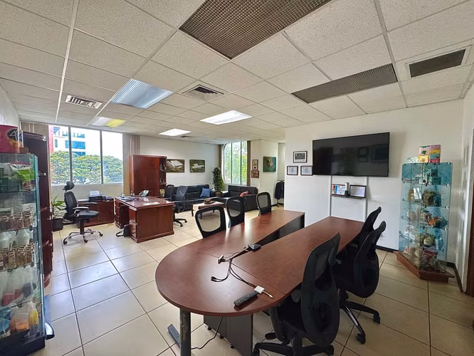 VENDO EDIFICIO DE 3 PISOS EN GOICOECHEA. - Imagen 8