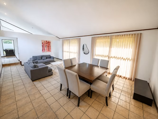 VENTA DE CASA EN CONDOMINIO BOSQUE DORADO, PIEDADES DE SANTA ANA* - Imagen 3