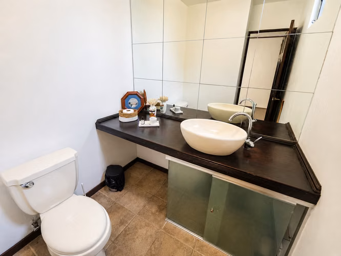 VENTA DE CASA EN CONDOMINIO BOSQUE DORADO, PIEDADES DE SANTA ANA* - Imagen 14