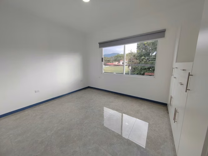 Apartamento nuevo en alquiler con 2 habitaciones y parqueo - Imagen 9