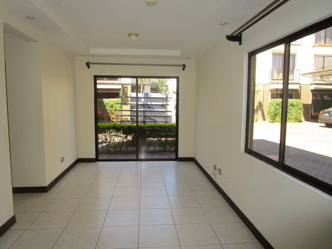 Apartamento tipo casa en Cariari, Belén, Heredia - Imagen 12