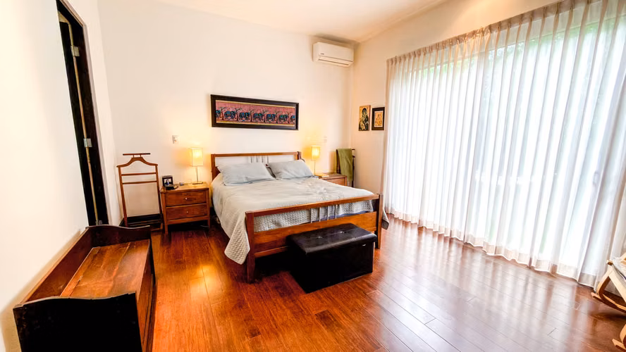 Casa Serena: 3 habitaciones en un solo piso, Lindora - Imagen 9