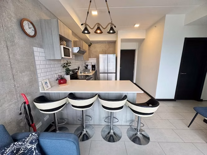 ALQUILER DE APARTAMENTO EN QBO AMOBLADO - Imagen 4