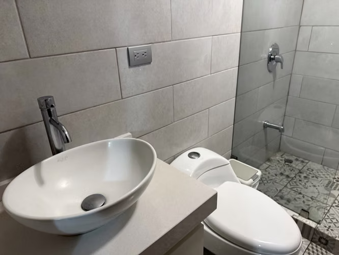 Casa en Venta - Tibás - Cómodo y Seguro