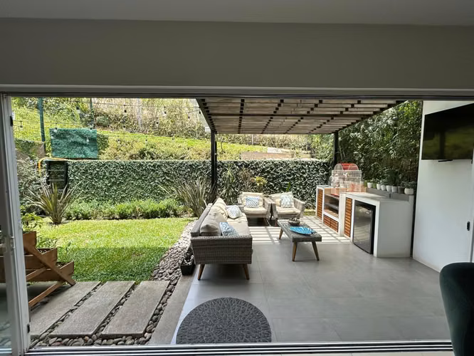 CASA EN BELLO HORIZONTE  |   3 HABITACIONES  |  LINEA BLANCA  |  JARIDN - Imagen 6