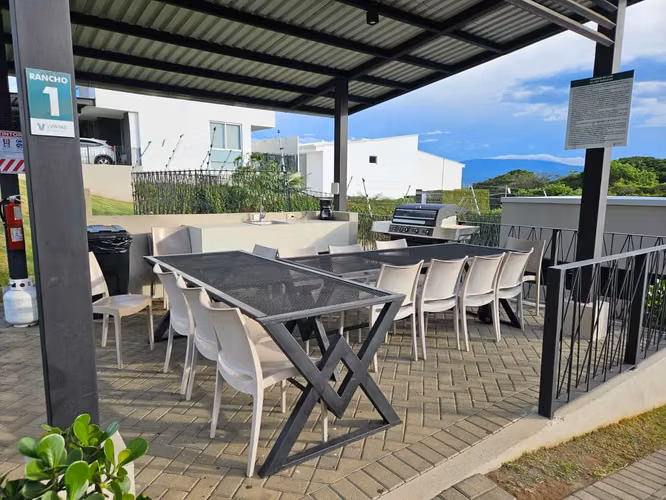 VIVÍ EN CONDOMINIO VISTAS SANTA ANA – CASA EN ALQUILER - RÍO ORO - Imagen 10
