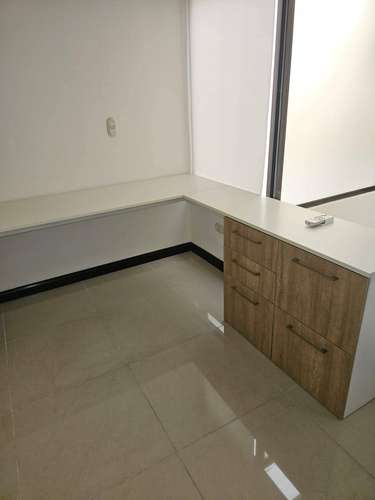 Alquiler en Santa Ana Centro: Apartamento con línea blanca y parqueo para 2 vehículos  - Imagen 14