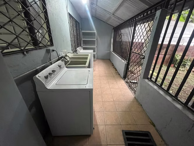 Alquiler apartamento 2 habitaciones, servicios incluidos. Brasil de Mora