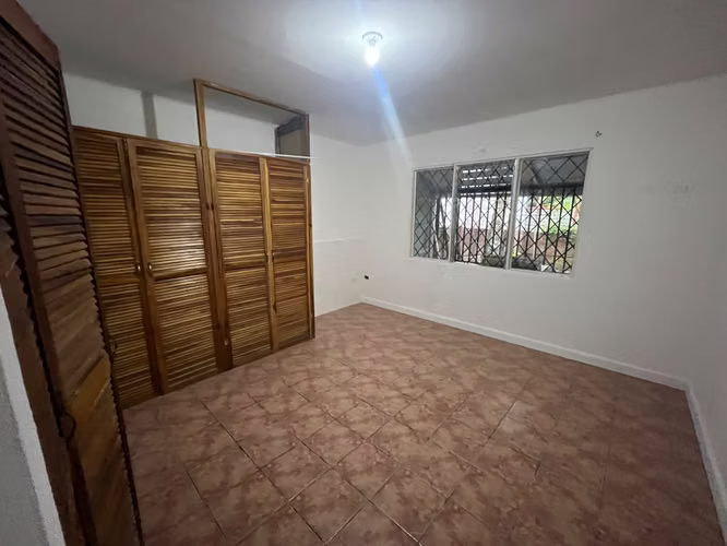 Alquiler apartamento 2 habitaciones, servicios incluidos. Brasil de Mora