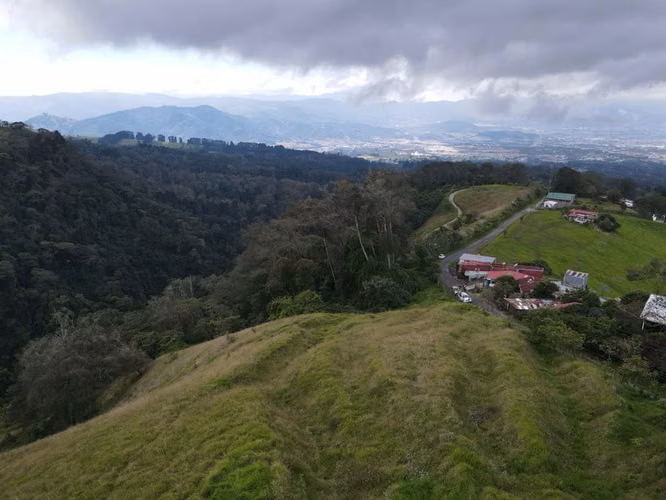 Terreno con vista panorámica en Rancho Redondo, Goicoechea