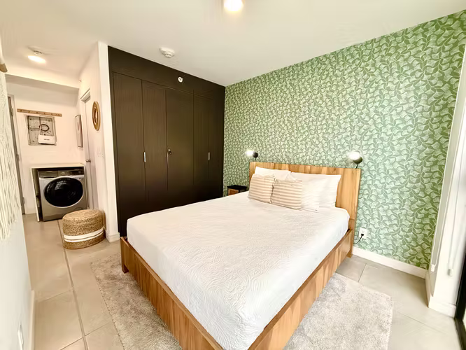 EXCLUSIVO ESTUDIO AMUEBLADO EN NUNCIATURA | 38 M² | BALCÓN, PARQUEO Y AIRE ACONDICIONADO - Imagen 12