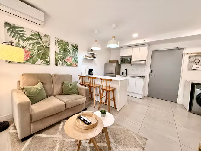 EXCLUSIVO ESTUDIO AMUEBLADO EN NUNCIATURA | 38 M² | BALCÓN, PARQUEO Y AIRE ACONDICIONADO - Imagen 10
