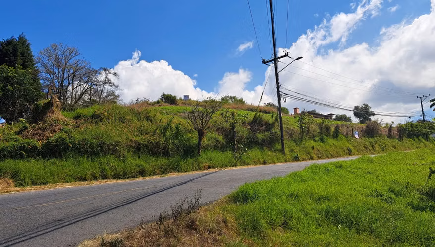 Terreno esquinero venta en Rancho Redondo, Goicoechea con espectacular vista - Imagen 7