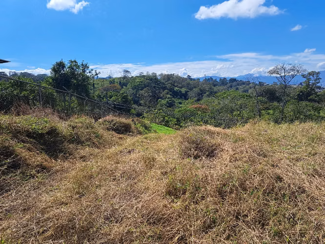 Terreno esquinero venta en Rancho Redondo, Goicoechea con espectacular vista - Imagen 5
