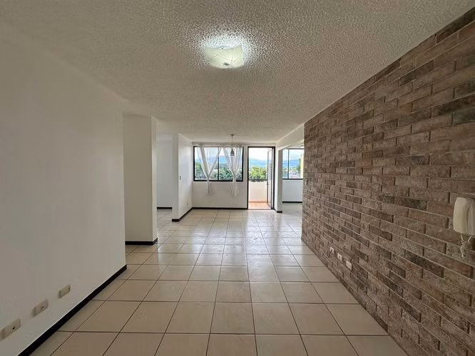 Lindo apartamento para alquiler - Bosque Real 2-Remodelado - Imagen 2
