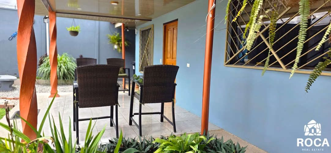 Venta de linda y acogedora casa en Perez Zeledon - Imagen 9