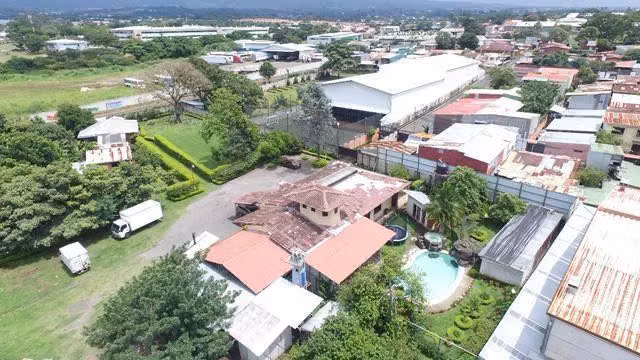 VENDO BODEGA EN SAN JOAQUIN DE FLORES - Imagen 5