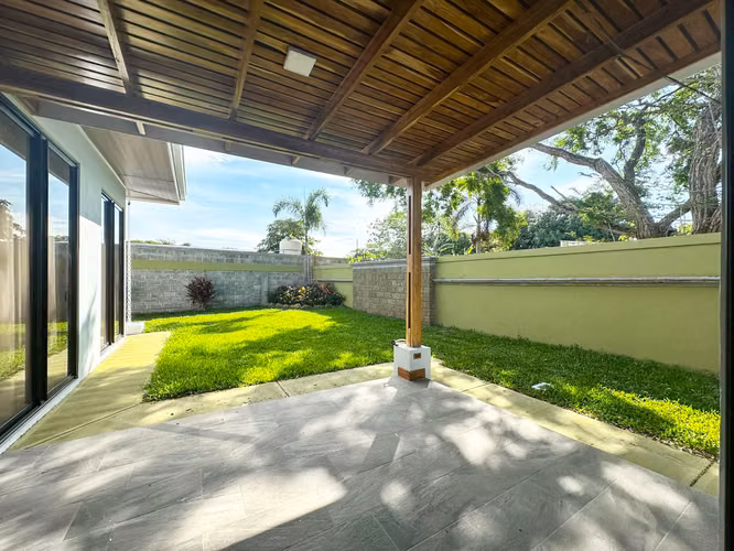 Alquiler de casa nueva y moderna, Orotina (FAU) - Imagen 3
