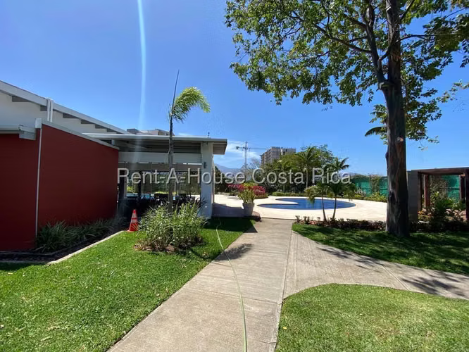 Venta de Apartamento Tipo Estudio en Torres de Heredia-ULLOA. 27-23 - Imagen 7