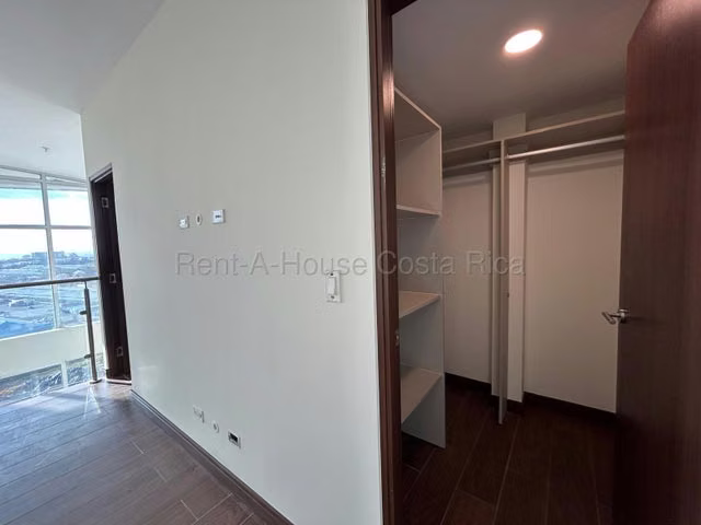 Venta de PENTHOUSE en Ulloa-Heredia. 26-1805 - Imagen 13