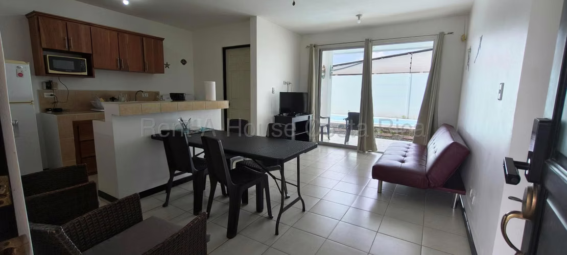 Venta de Casa Semi-Amueblada en Jacó, Garabito. RAH 27-407 - Imagen 2
