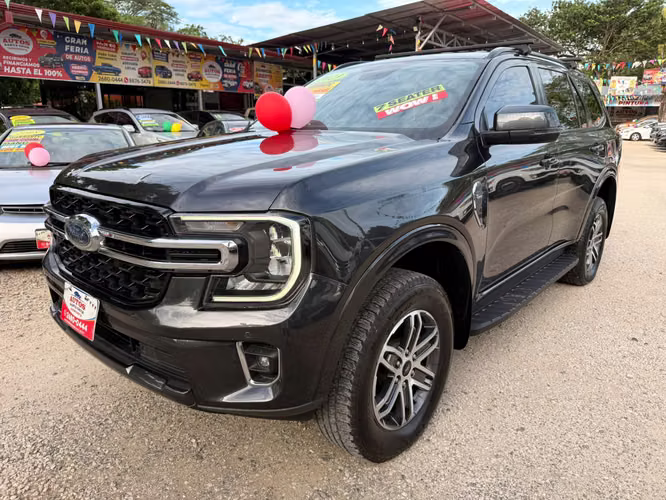 FORD EVEREST XLT-2023-AUTO-SHIFT TRONIC-7 PSJ-