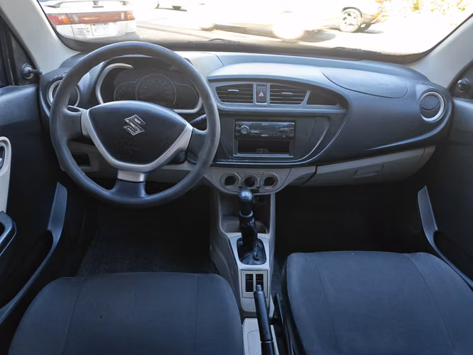 Suzuki Alto DX 2023 - Imagen 6