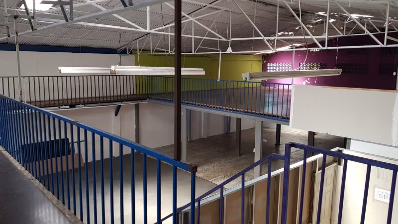 Alquiler de BODEGA COMERCIAL/OFIBODEGA EN ALQUILER, 750 m², San Francisco de Dos Ríos - Imagen 7