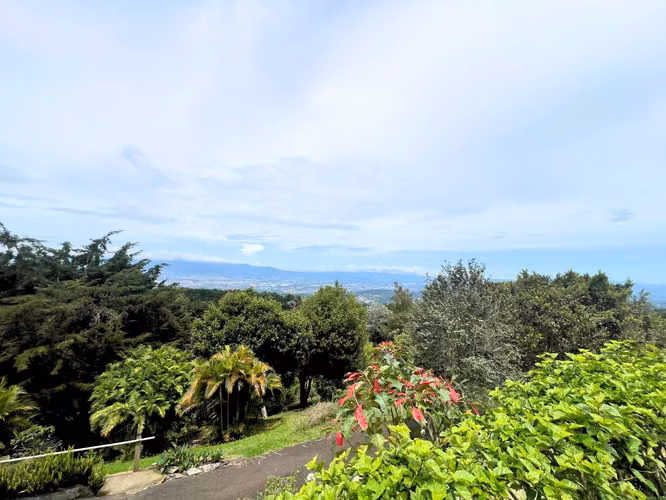 Casa de Montaña en 20.000 m² | Ríos, Vista al Valle y Chalet | Barva - Imagen 14