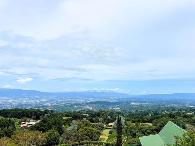 Casa de Montaña en 20.000 m² | Ríos, Vista al Valle y Chalet | Barva - Imagen 15