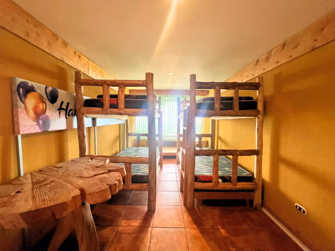 Casa de Montaña en 20.000 m² | Ríos, Vista al Valle y Chalet | Barva - Imagen 5
