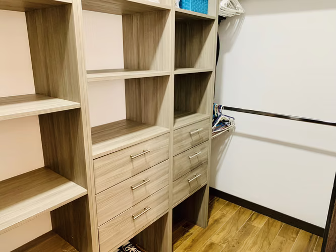 SE ALQUILA Casa amueblada. Condominio. Escazú AV - Imagen 17