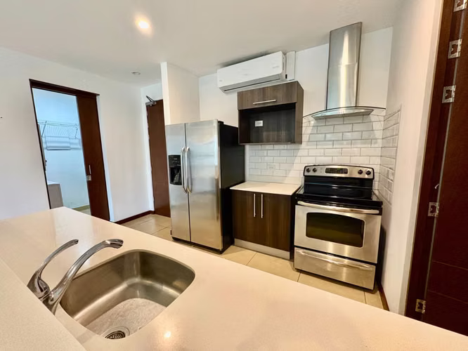 MODERNO APARTAMENTO  2HAB EN ALQUILER | DISTRITO CUATRO – ESCAZÚ - Imagen 5