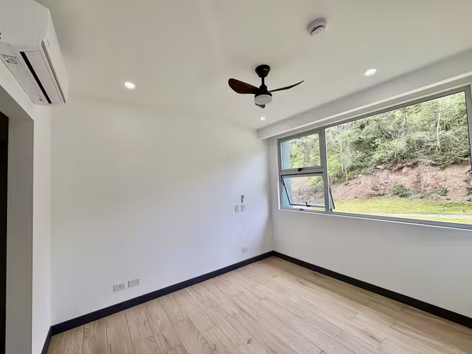 RIO ORO SANTA ANA! APARTAMENTO NUEVO DE 1HAB/1.5 BAÑOS CON JARDIN - Imagen 8