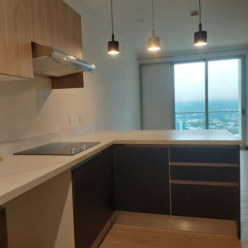 RIO ORO SANTA ANA! APARTAMENTO NUEVO DE 1HAB + OFICINA/1.5 BAÑOS CON VISTAS - Imagen 5