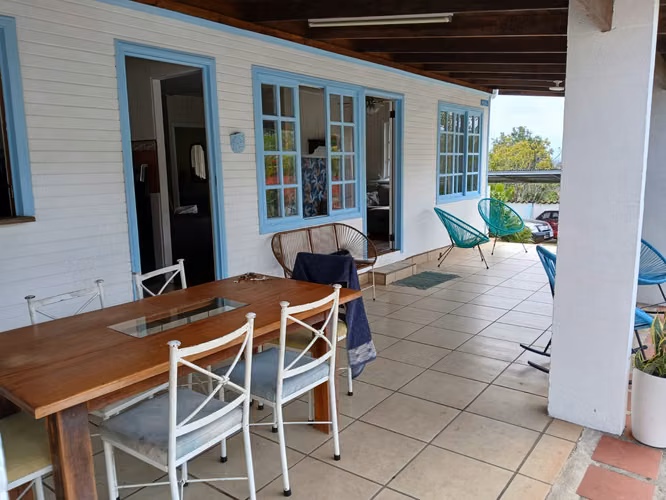 CASA CON CABINA ADICIONAL SE VENDE EN ATENAS CENTRO, ALAJUELA - Imagen 2
